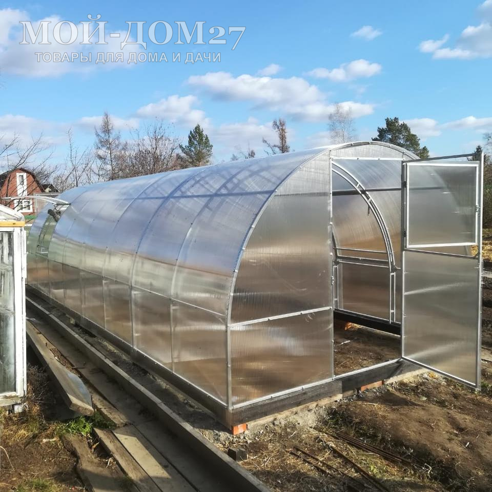 Теплица Дачница ЛЮКС 12 метров с поликарбонатом